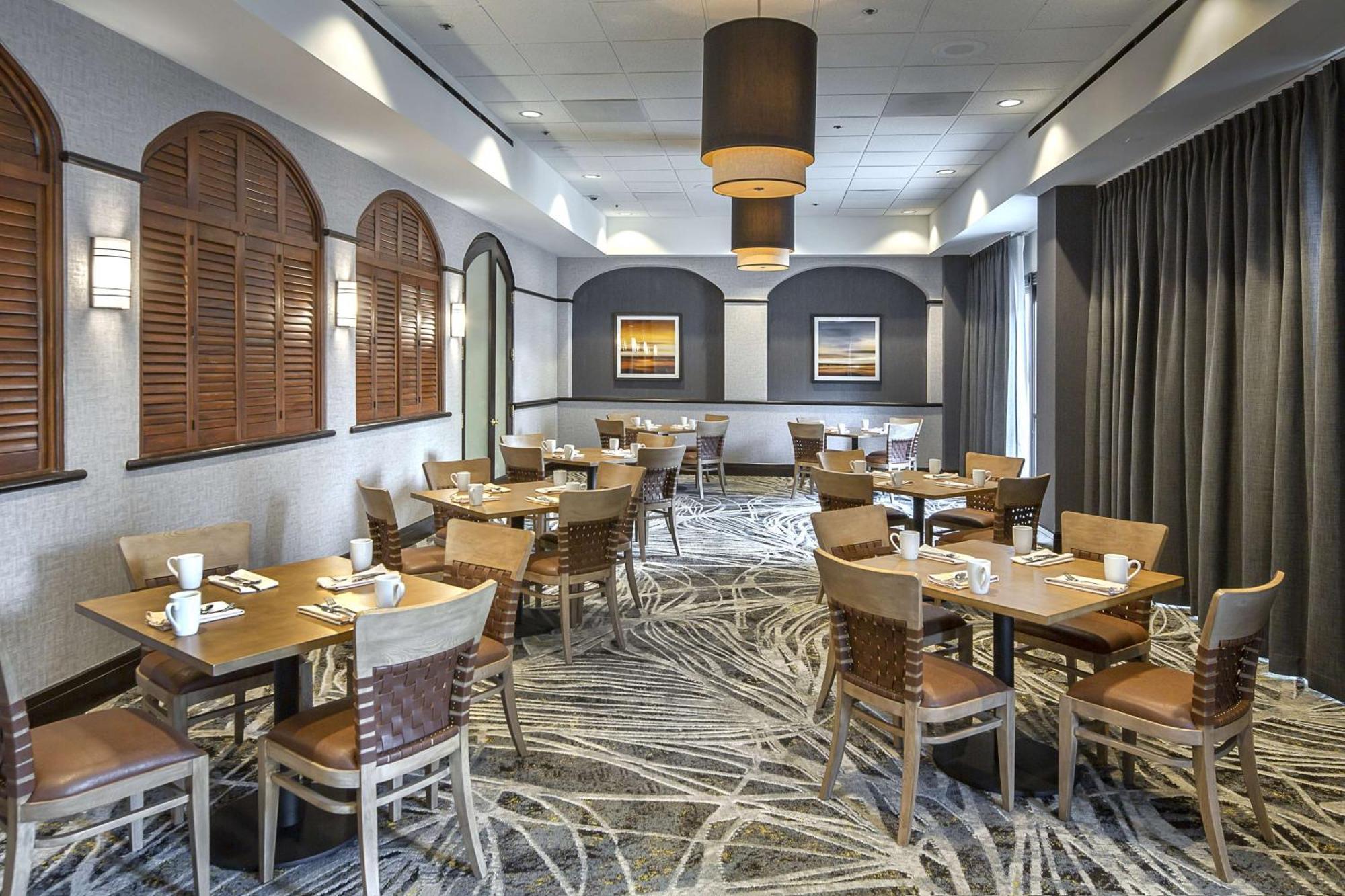 Doubletree By Hilton Modesto Hotel Luaran gambar