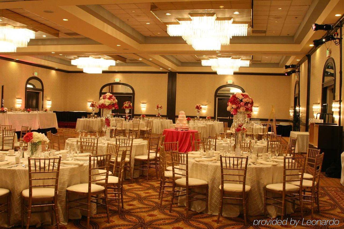 Doubletree By Hilton Modesto Hotel Restoran gambar